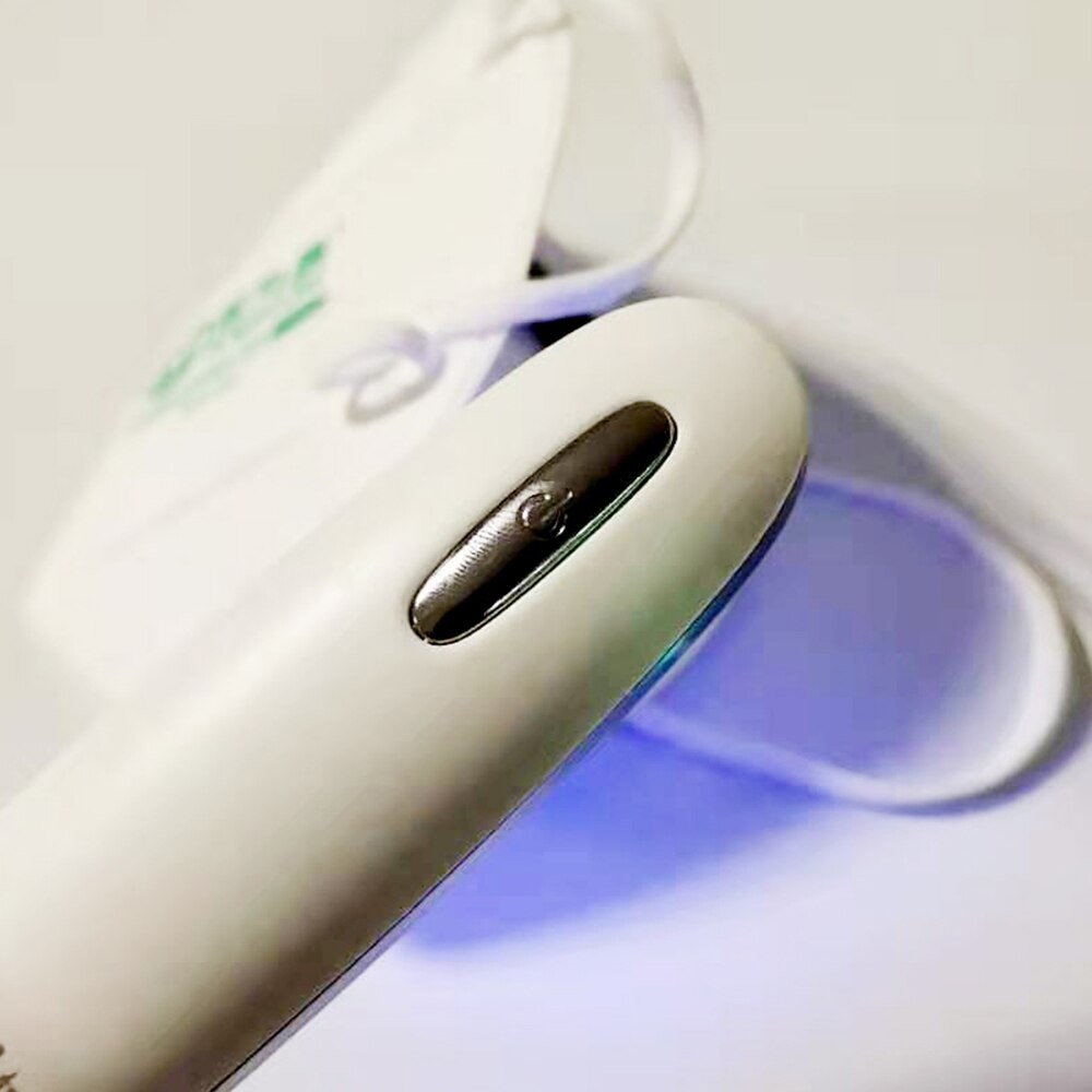 Portable Deep UV Sterilizer Mini Rechargeable Ultraviolet Sterilizer Handheld Baby Bottle Tableware Sterilizer Lamp Fresh Air