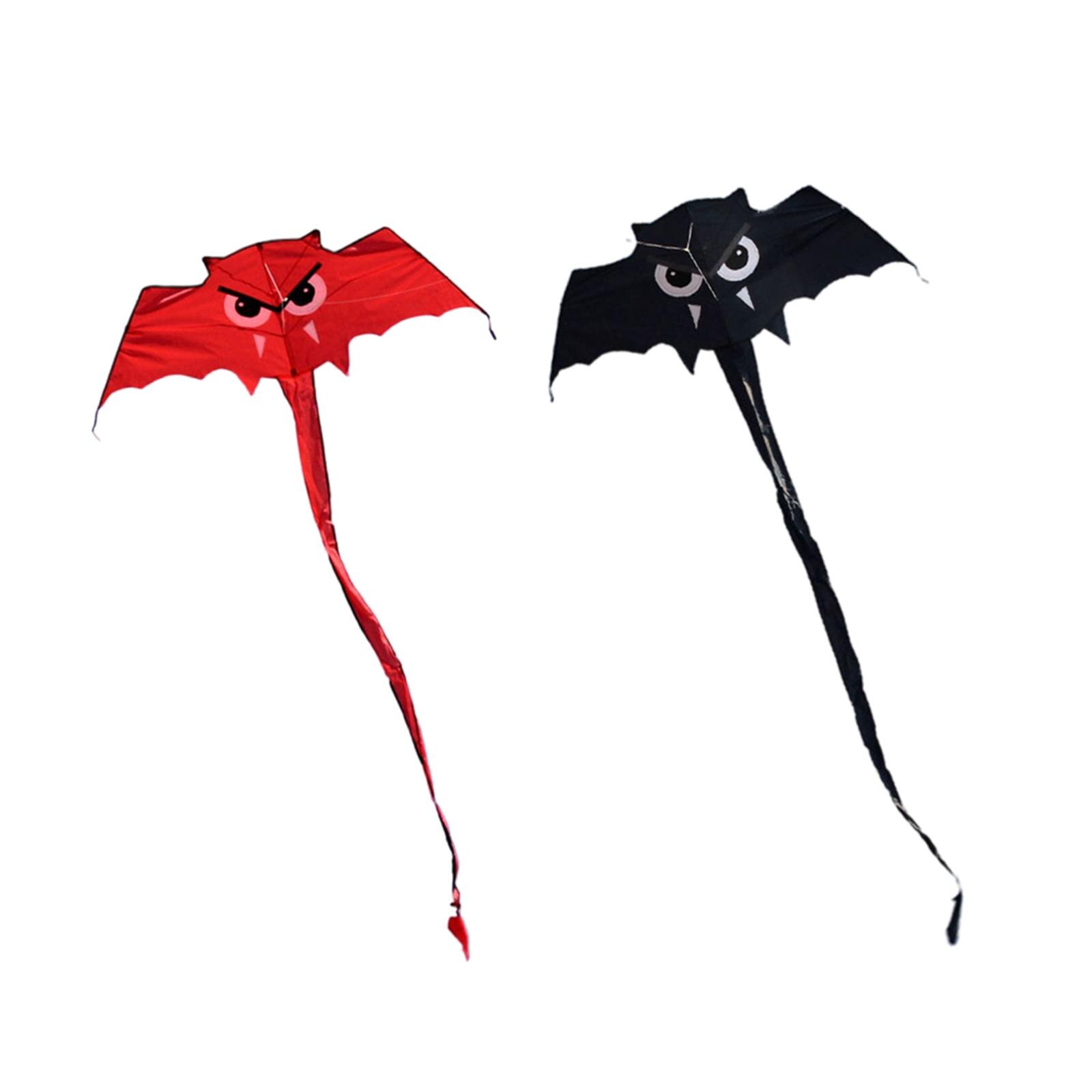 Cartoon-fledermaus-drachen, outdoor-tier, langer schwanz, gartenspiel, riesen-kinderpark