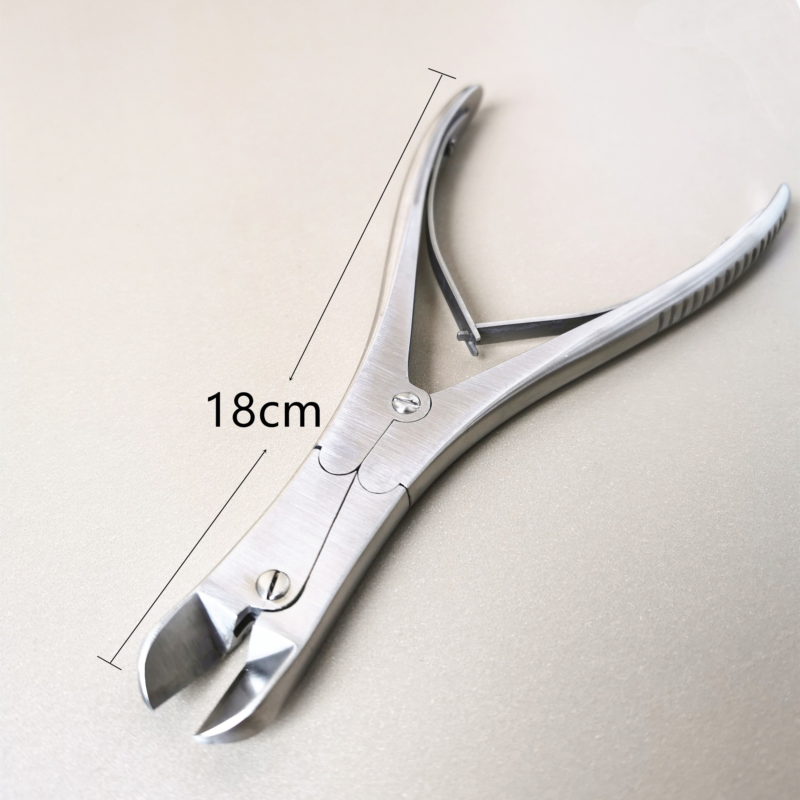 Pince orthodontique dentaire à double action, 1 pièce, coupe-fil Vital TC, coudée 18 cm
