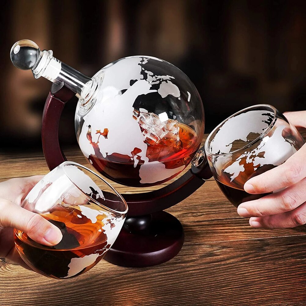 Globe Decanter Set with Lead-free Carafe Exquisite Wood-stand and 2 Whisky Glasses Whiskey Decanter Globe Grade