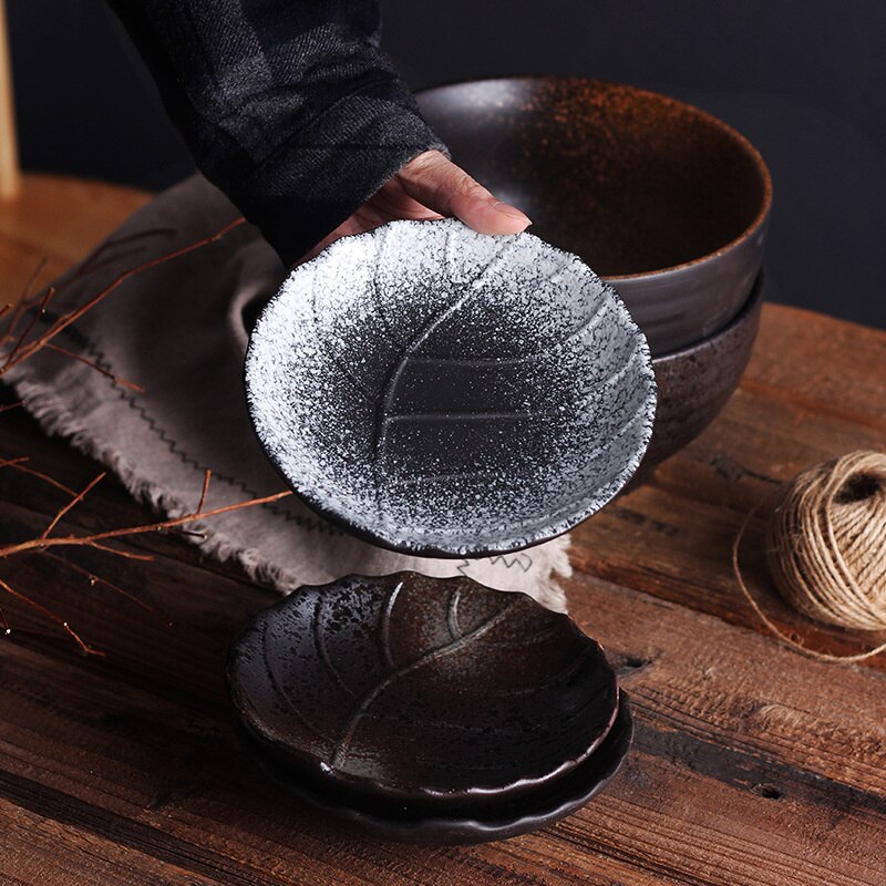 Japanese Retro Ceramic Dinner Plates Tableware Round Leaf Tray Fruit Salad Dishes Home Restaurant Kitchen Dinnerware