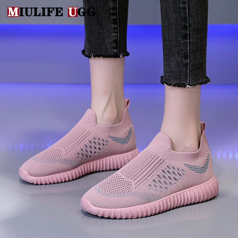 light sneakers women breathable mesh vulcanized shoes outdoor flat slip-on sock shoes women for walking plus size 35-40 woman