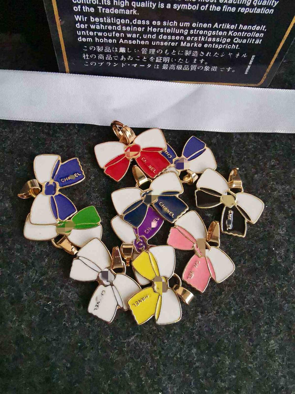 20 pièces/lot par lot mixte couleur pendentif nœud papillon concepteur breloques bricolage décoration bracelets collier accessoires bdcm: goldmixed