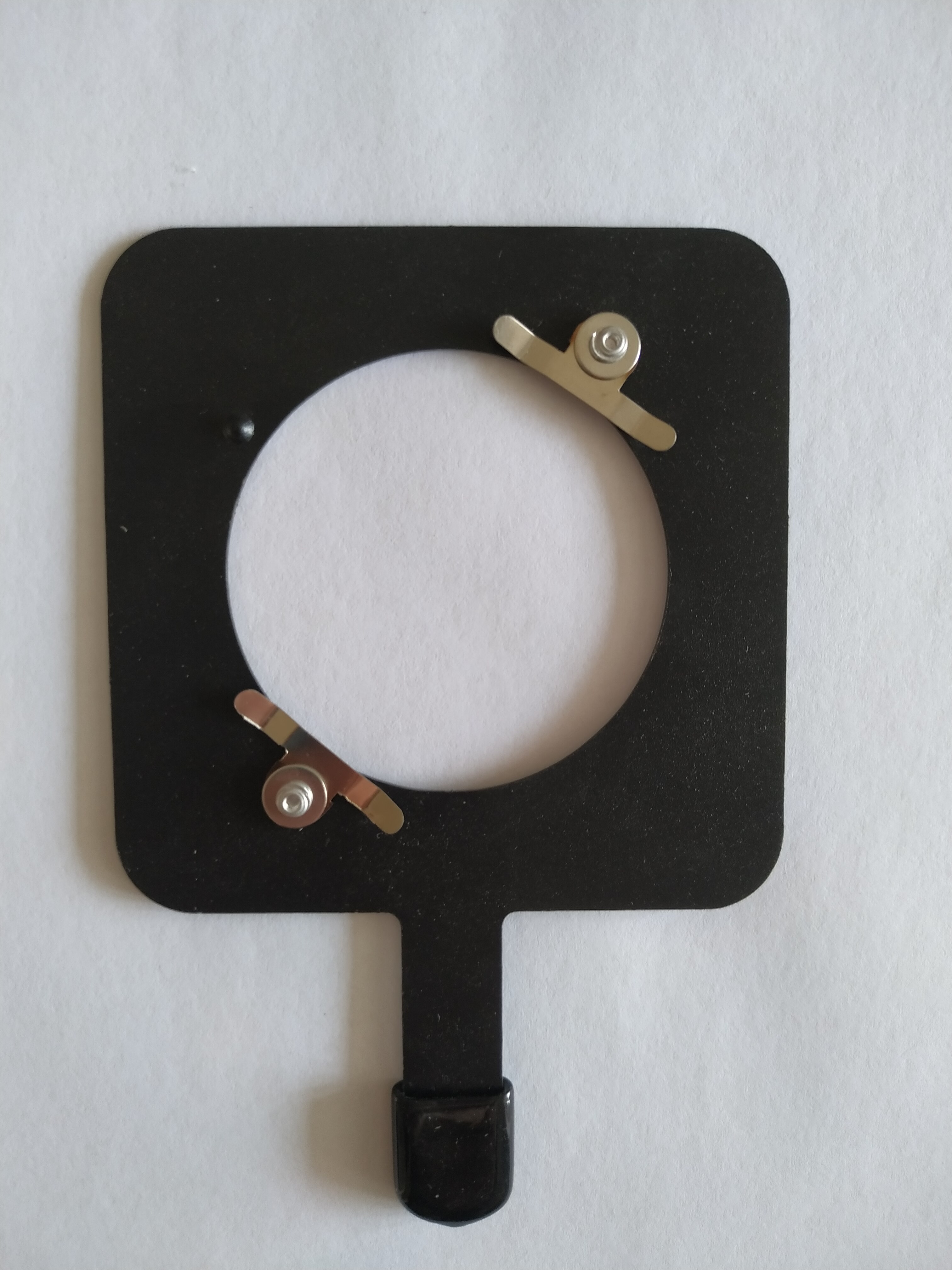 Gobo and Pattern Holders for projection lens assemblies