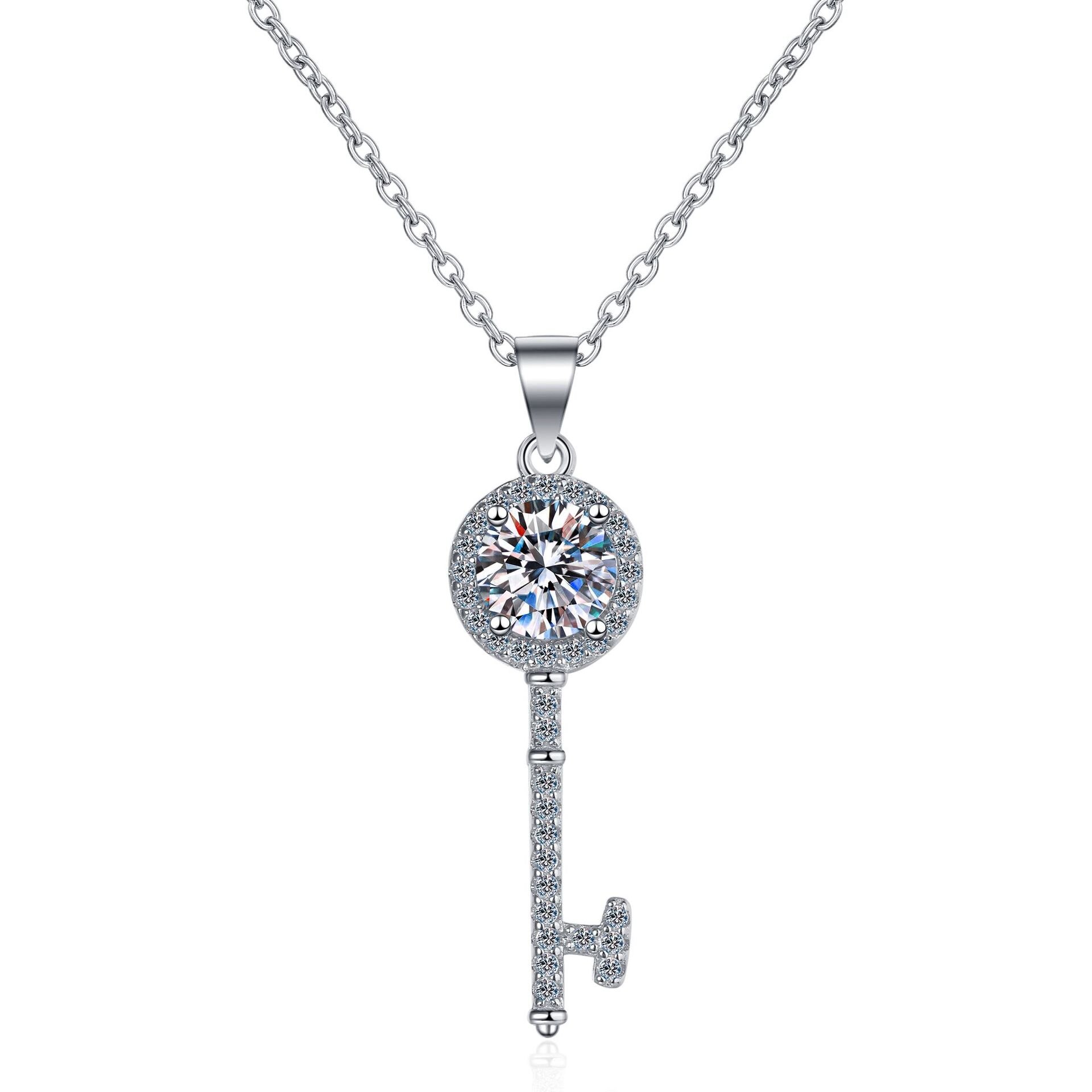 Doorgegeven Diamond Test Moissanite 925 Sterling Zilveren Sleutel Eenvoudige Sleutelbeen Ketting Hanger Ketting Vrouwen Mode Leuke Sieraden 0.5-1ct