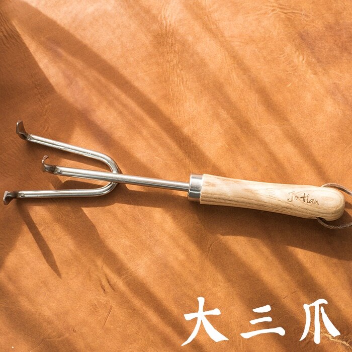 Garden tools stainless steel spade ash handle round spade point three-claw pick pruning shears garden plant tools: C