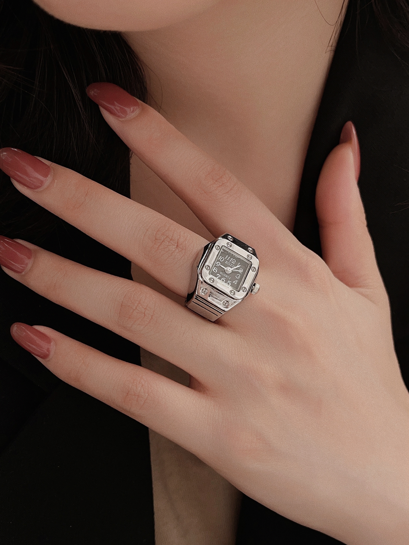 Mini Jahrgang Fingerringuhr Runde kreative Quarzuhren Paar Uhren Zubehör: Grau