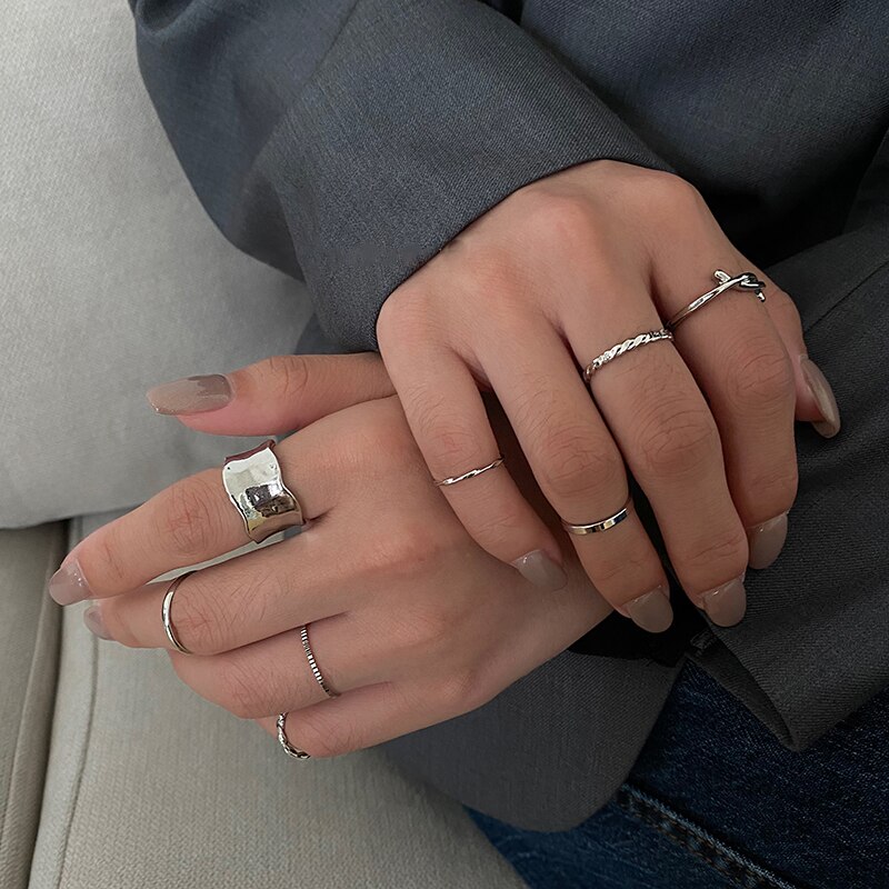 8 Stks/sets Fijnere Ringen Set Voor Vrouwen Metal Hollow Ronde Opening Vrouwen Gesp Joint Staart Vinger Ring Voor Meisje Party huwelijksgeschenken: ZJ3559