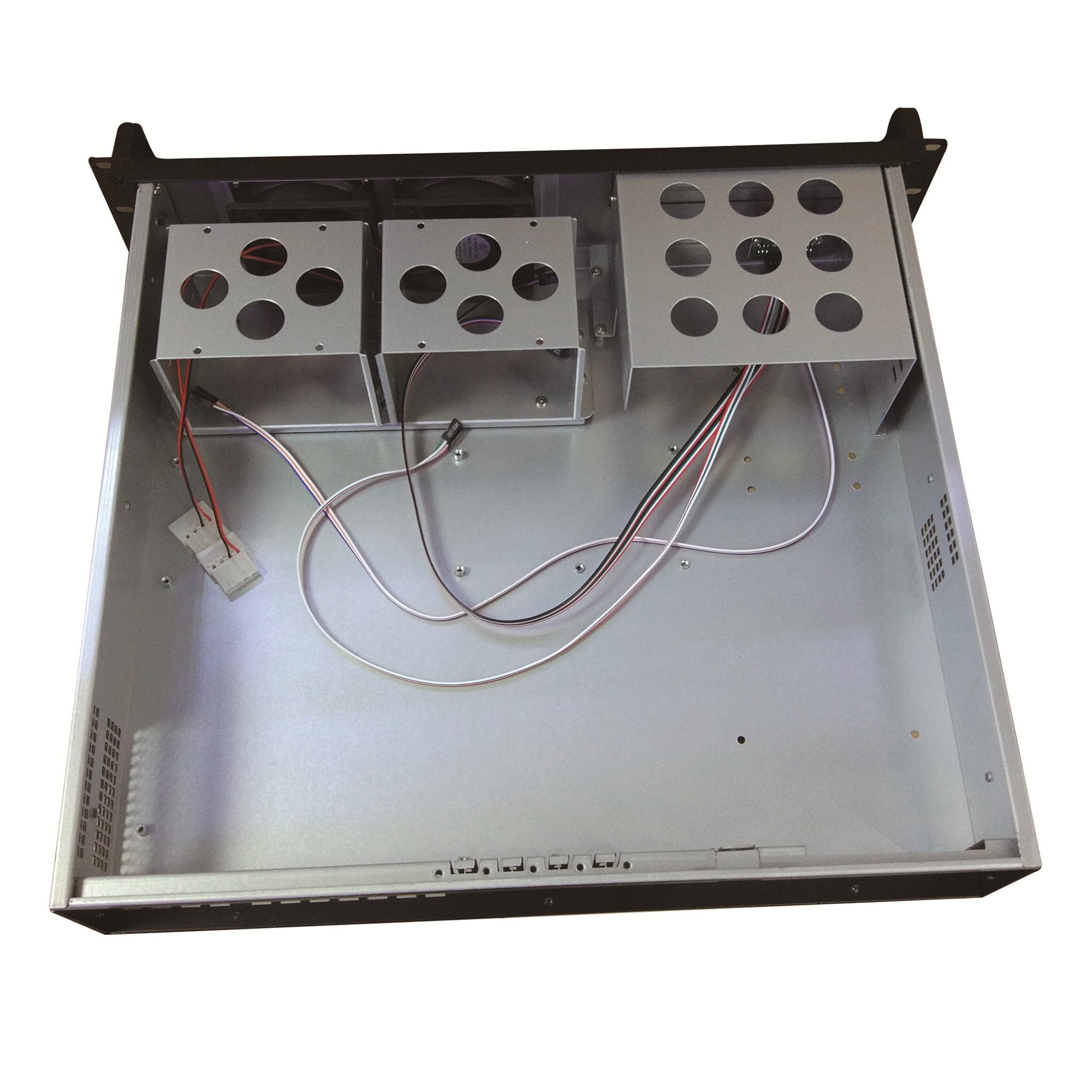 19 cali obudowa serwera montowanego w stojaku szczyt2U400 2U sprzęt przemysłowy mała obudowa komputera z wentylatorem na czarno
