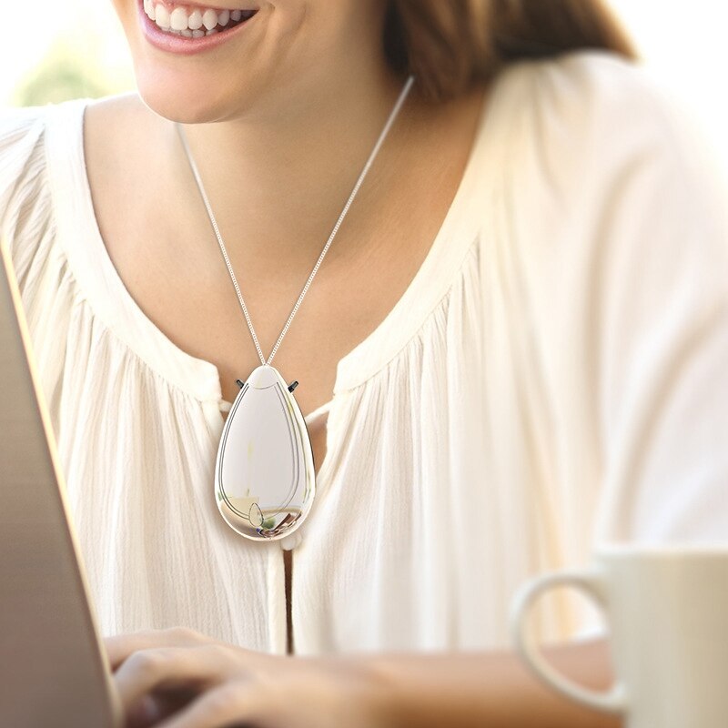 Wearable Air Purifier Necklace Portable Air Freshner Personal Hanging Ion Ozone Ionizer Negative Ion Mini Purifier For Adults