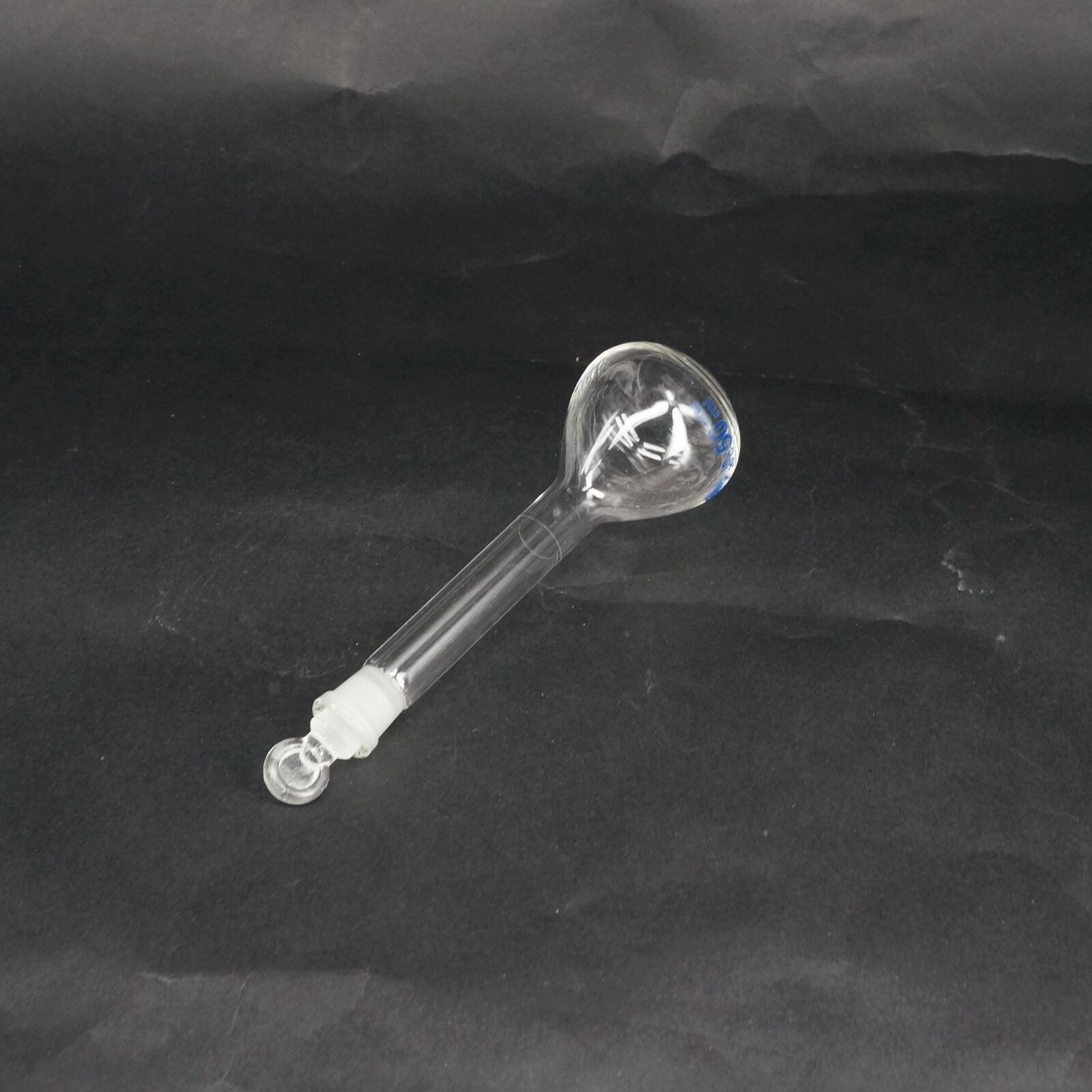 50ml gradueret labrotary glas flydende målekolbe med glaspropp