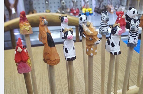 20 pièces dessin animé en bois sculpté Animal crayon bois sculpté à la main peint animaux tête crayon