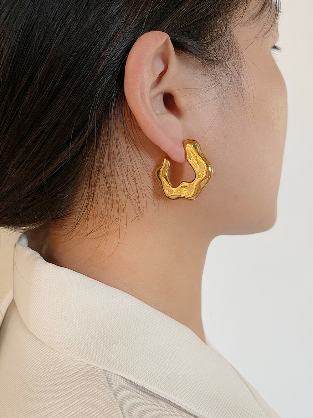 Peri'sbox Statement Gold Pvd Plated Chunky Big Irregular Hoop Earrings Women Stainless Steel Water Resistant Jewelry