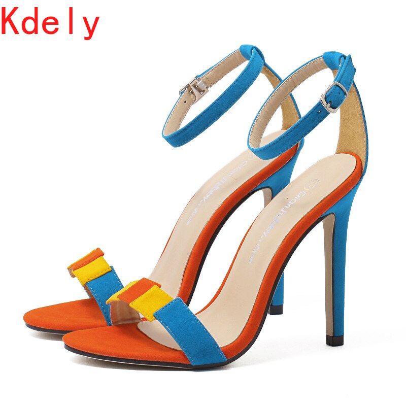 Tiny Hak Hoge Hak Schoen Ster Suède Bijpassende Kleur Woord Riem Eenvoudige Hoge Hak Sandalen Enkele Schoen Vrouw Vrouwen Schoenen