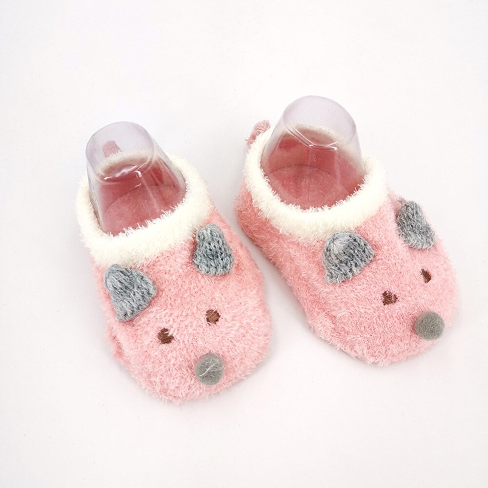 Lovely Baby Socks Solid Coral Fleece Wniter Sock Anti-slip Floor Wear Infant Leg Warmers Cartoon Animal Baby Girl Socks Toy: pink
