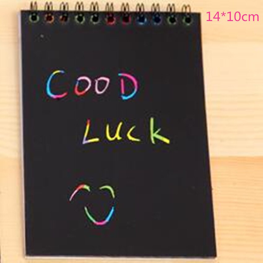 1 stk magisk farve regnbue skrabepapir notebog skrabe maleri sort gør-det-selv tegnelegetøj kid doodle: Lille