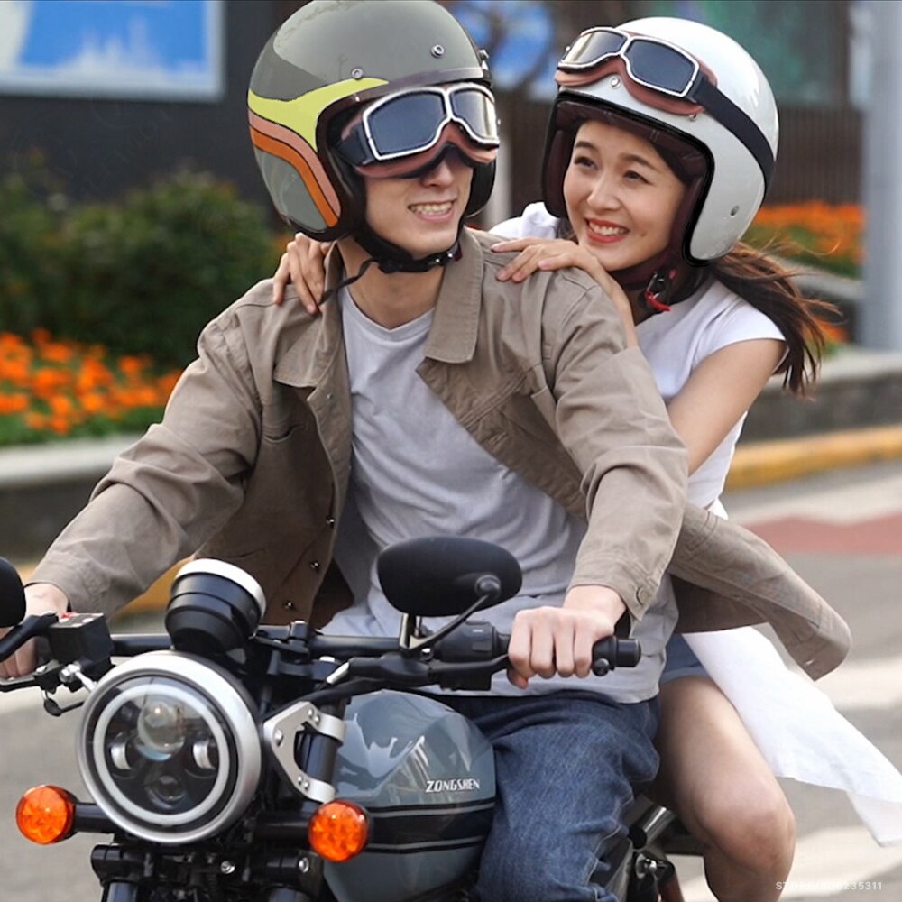 Motorcycle Helmet Retro Half Helmet Summer Four Seasons Men and Women Scooter Biker Motorbike Riding Helmet DOT Certification