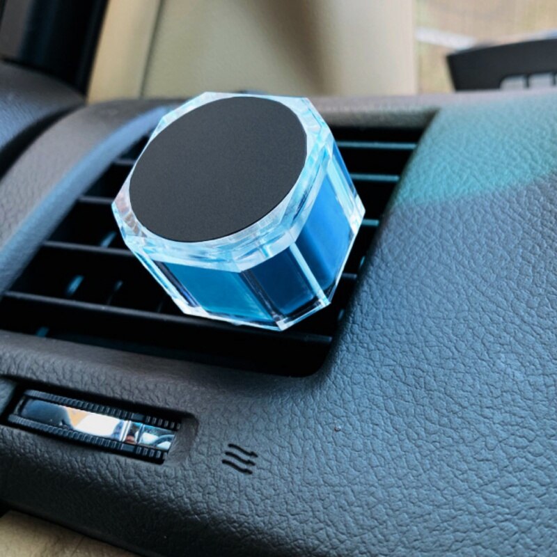 Car Multi-Function Mobile Phone Bracket Air Outlet Navigation Out Bracket Circular Magnetic Suction Port With Aromatherapy