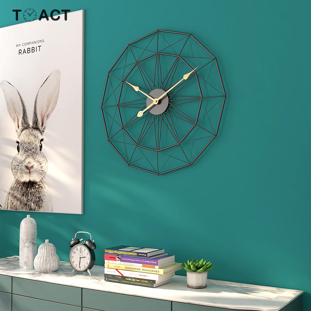 Nordic Metal Wall Clocks Retro Iron Round Large Living Room Clock Home Decoration Silent Quartz Wall Watch Modern