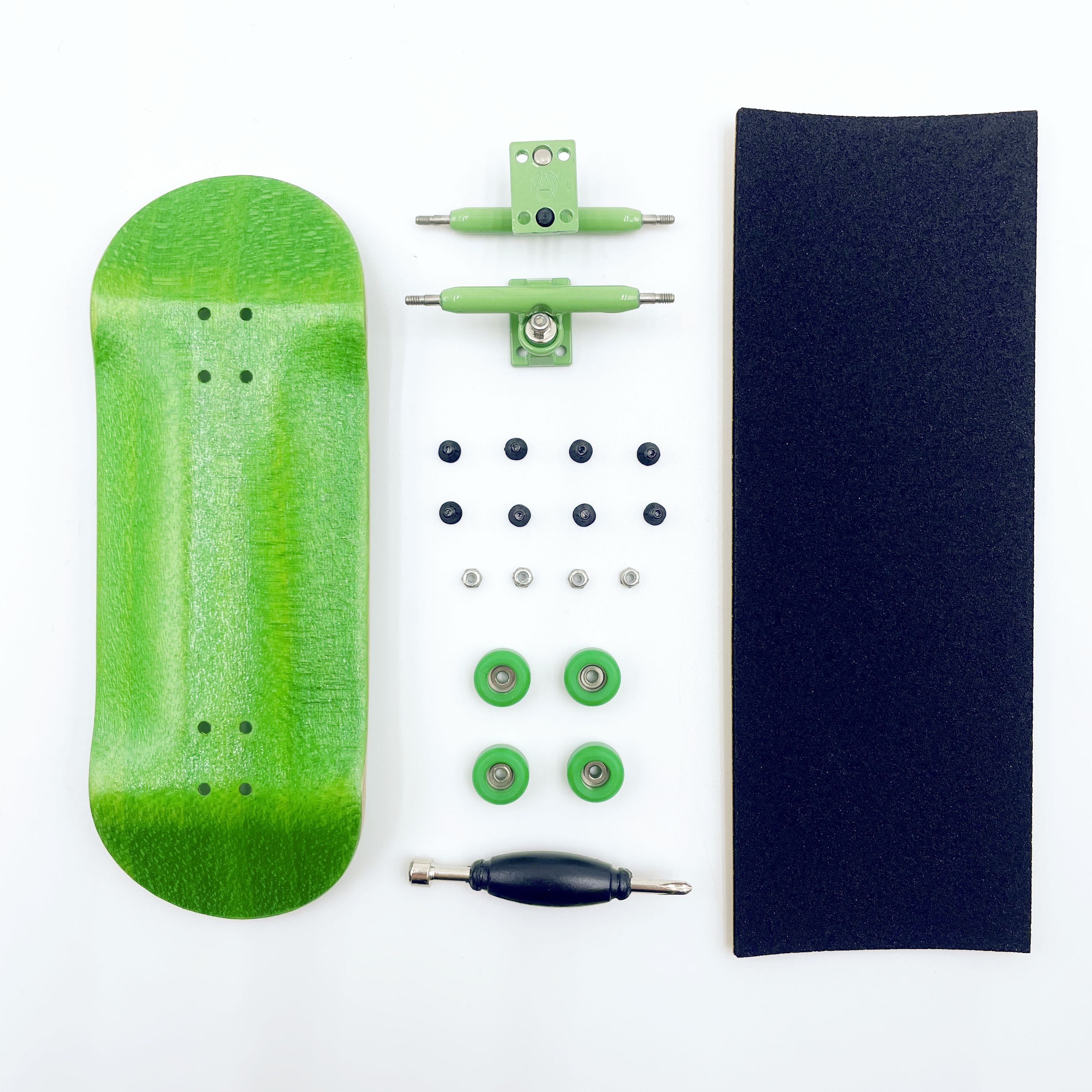 34mm Complete Fingerboard Handmade Deck Single Axle Truck CNC Bearing Wheels: green