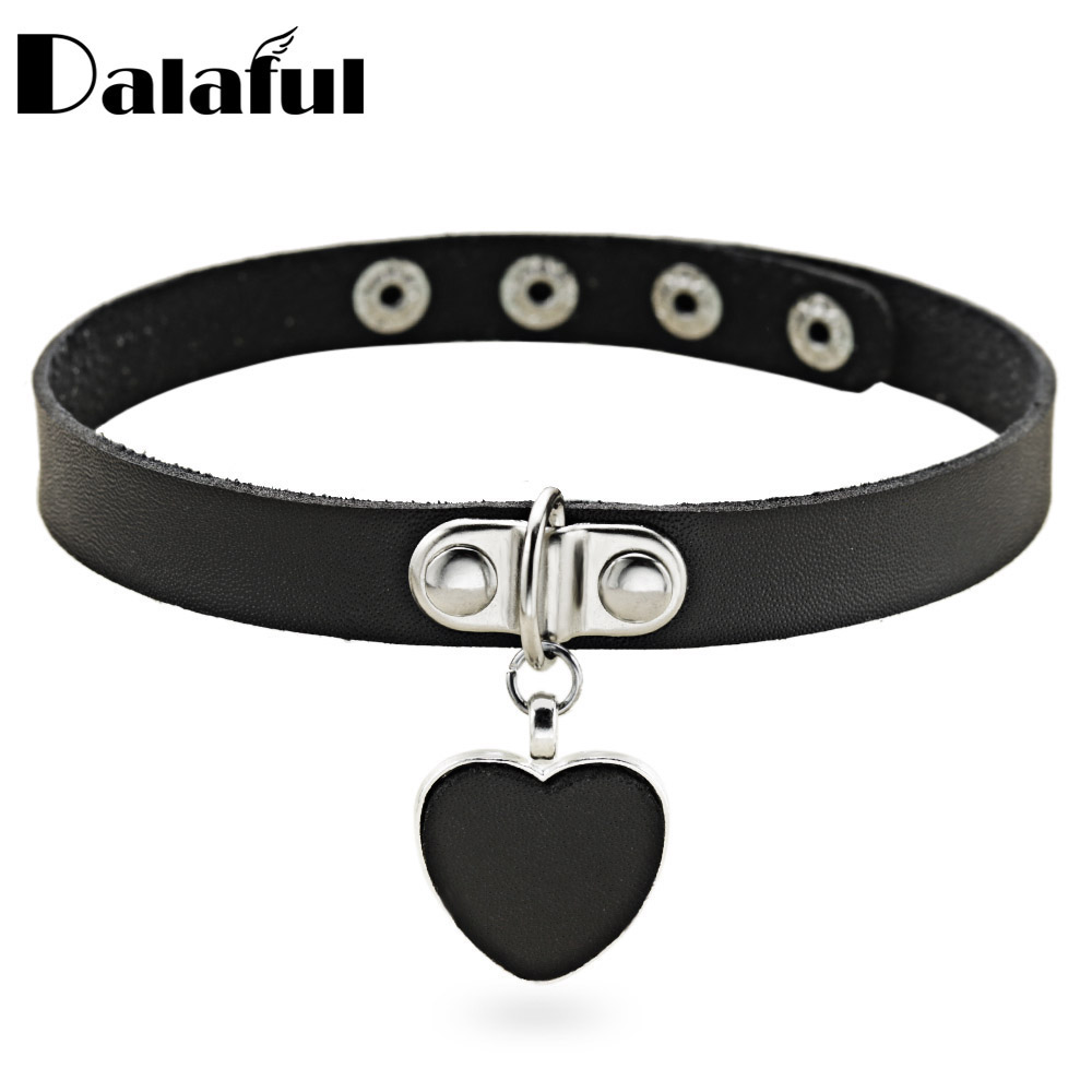 Nero Del Pendente Del Cuore Collana Girocollo Collo Collare di CUOIO dell'unità di elaborazione di Ritenuta punk Gotico girocollo collares Gioielli Cosplay X626