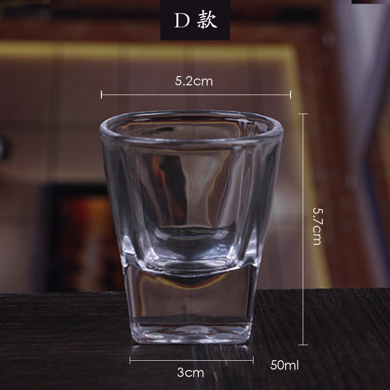 Hoog glas, kogelbeker, klein sterk glas, witte wijn, glazen beker met dikke bodem, bierglas, whiskyglas, wijnglazen: D