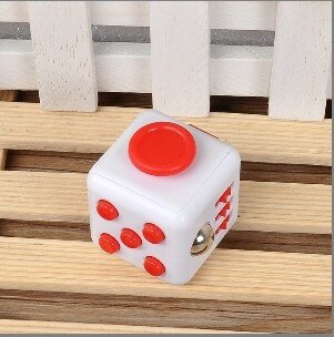 Cubos Antiestrés Para Niños Y Adultos, Juguetes Sensoriales De Descompresión Para Aliviar El Autismo, Juego De Manos: 12 White Red