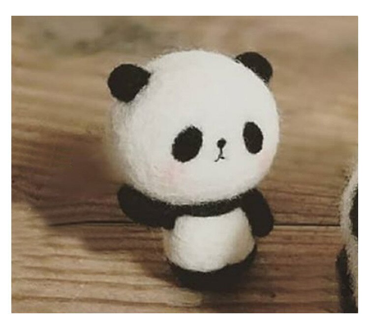 Cute Animal Pig Panda Wool Felt Needle Poked Knitting DIY Wool Felting Package Handmade Keychain Sewing Art Craft Decor: 4