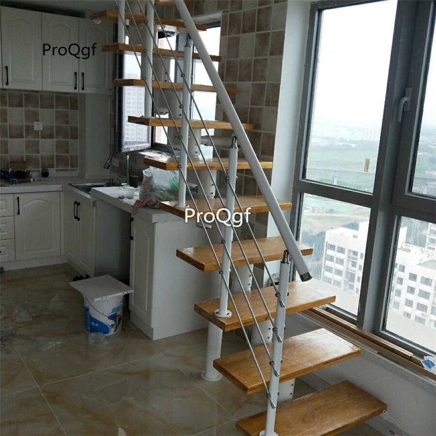 Prodgf 1 stk et sæt landhus trappe 1 stk pris  if 2 meter højde skal købe 10 stk