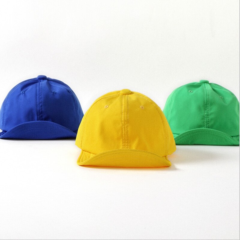 Kort kantjusterbar låve pappahatt ensfarget myk topp vår sommer baby topp lokk baseball lokk