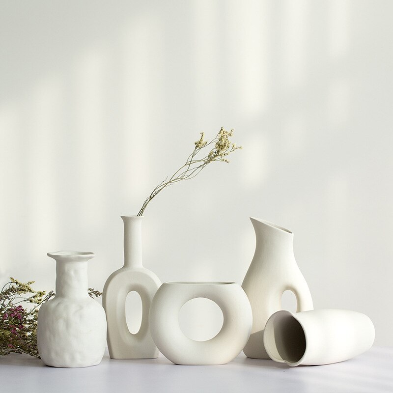 Hvid porcelæn blomstervase stue dekoration figurer håndværk håndværk tørre blomster planter holder uregelmæssig vase