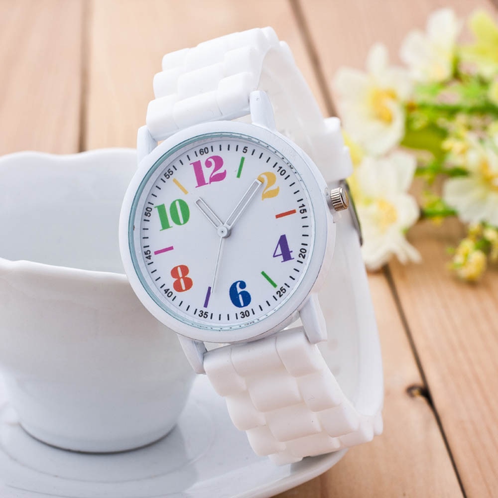 Quarz Uhren Für Frauen Luxus Weiß Silikon Armbinde Uhren Damen Kleid Uhr Uhren Uhren Mujer Frau Fi