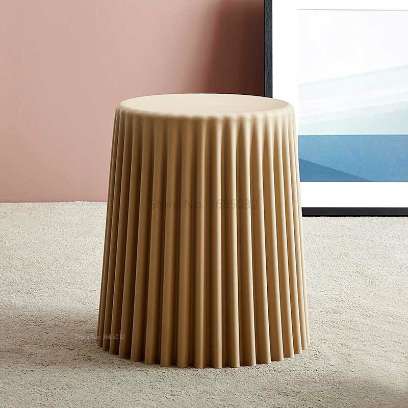 Cheap Nordic Plastic Coffee Table for Living Room Side Table Bedside Ottoman Small Round Table Ins Stool Home Decor: light coffee