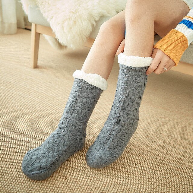 Winter Thick Warm Fluffy Floor Socks For Women Sneakers Kawaii Acrylic Cotton Wool Non-Slip Red Christmas Snow Slippers Socks: gray