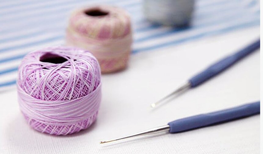 MADE IN JAPAN CLOVER 43-605 Lace Crochet Hooks &Tulip Etimo "Lavender" Soft Grip Steel Crochet Hook Set