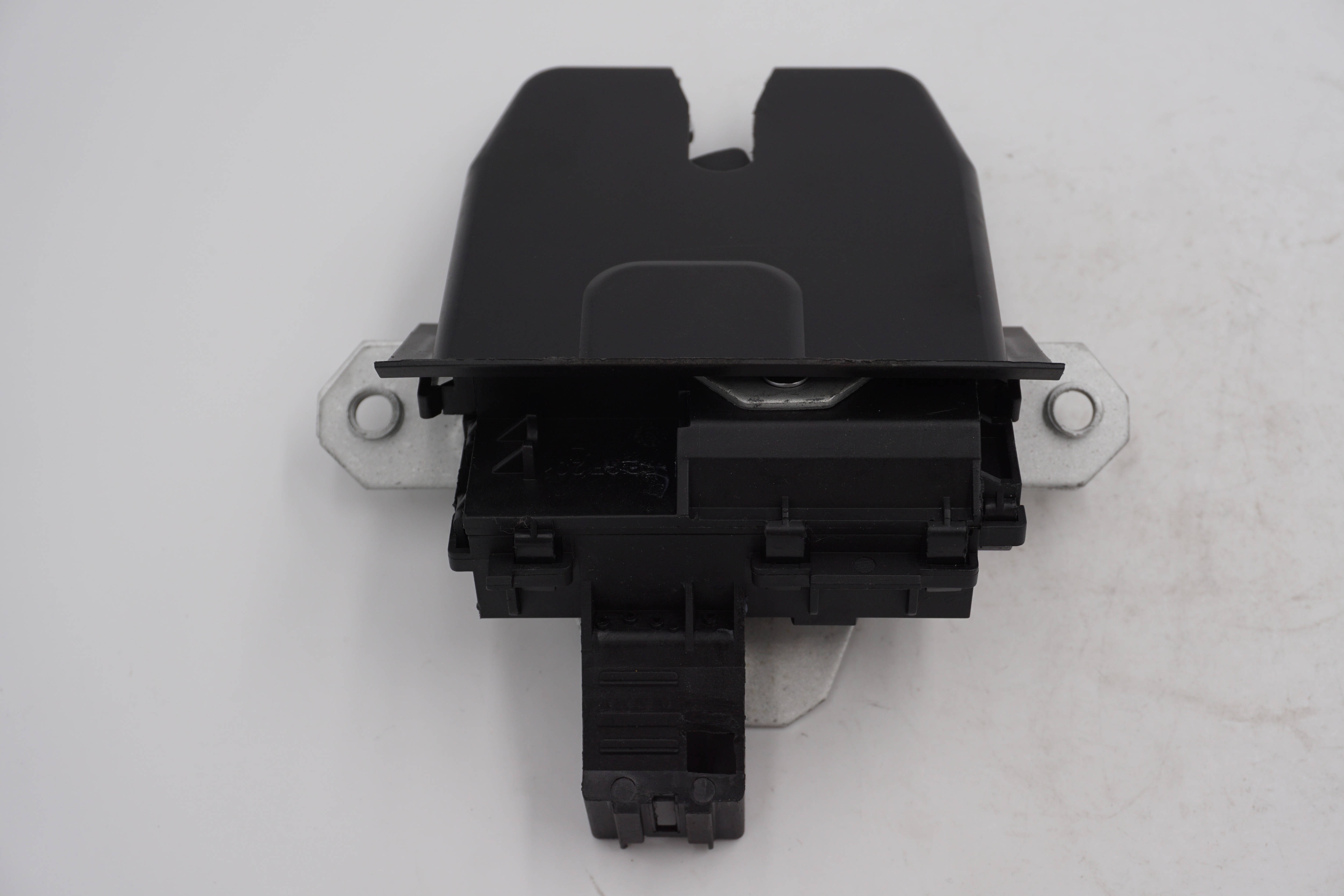 Tailgate Trunk Lock Latch For Ford Kuga MK1/Mondeo MK4/Galaxy MK2/Focus MK2 & MK3 1920840 1856670 8M51 R442A66DC