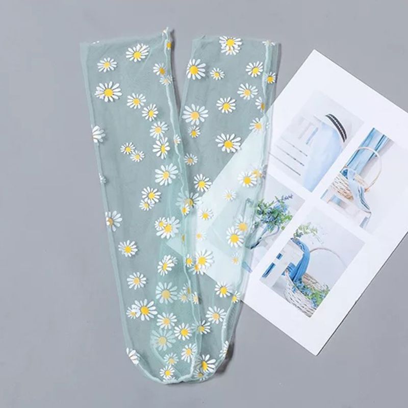 Women Girl Sheer Mesh Loose Ankle Socks Daisy Candy Color Loose Mid Tube Hosiery: Light Green