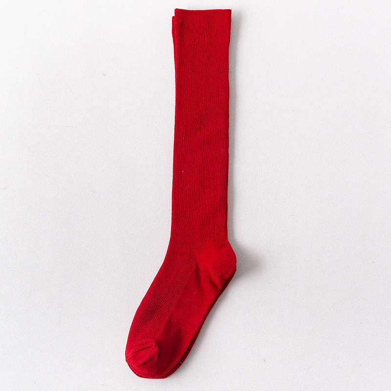 Calze da donna Calzini lunghi semplici in stile giapponese di nuova moda per le donne Calzini alti al ginocchio traspiranti di alta qualità Lady: Rosso