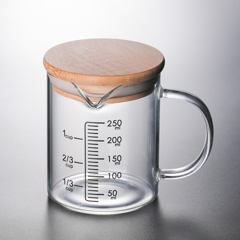 250ml-500ml Glass Transparent Measuring Cup Cooking Tools Container Measuring Cup Measuring Liquid Bakeware Kitchen Accessories: 250ML with lid