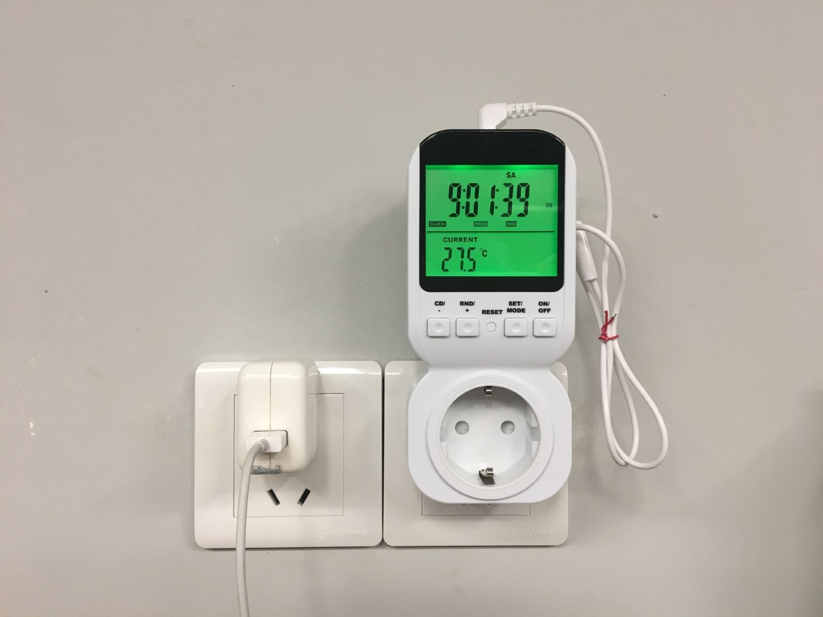 Thermoregulato Temperature Controller Thermostat Switch Timer Socket with Sensor Probe Adjustable Temperature