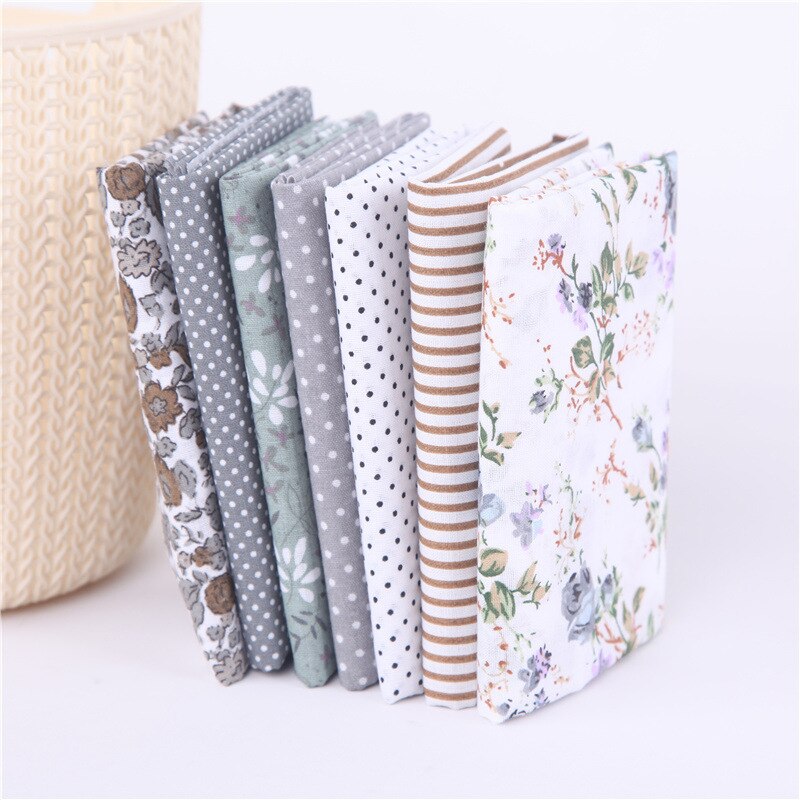 7 stk bomuldsstof blomster trykt stof syning quiltningsstoffer til kjole patchwork diy håndlavet materiale stofrester 50 x 50: Jf -11-1 / 25 x 25cm