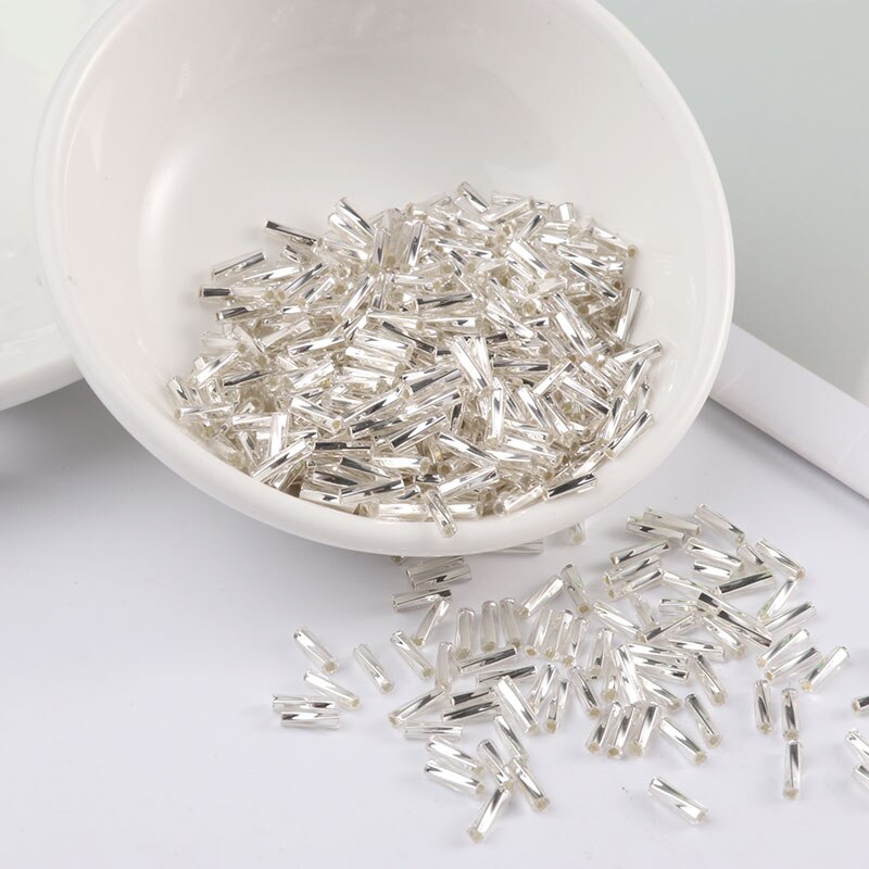 300 Stück spiralförmige Rocailles 11/0 Röhrenperlen 2 x 6 mm Twist Signalhörner Glas Rocailles für DIY Armbinde Schmuck Kleid Herstellung 25 Farben