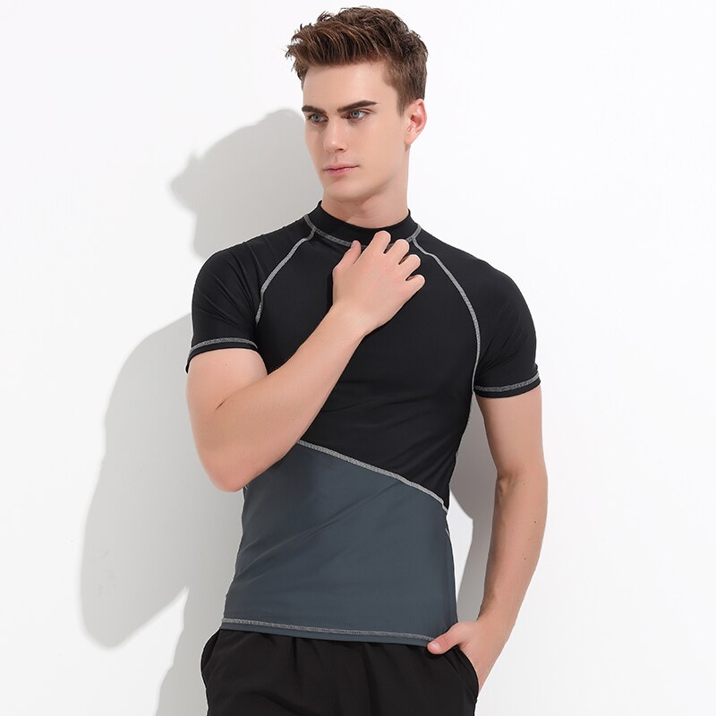 Miesten upf 50+  rashguard uimapaita rashguard toppi laitesukellukseen, snorklaukseen, uintiin, vesiurheiluun lyhythihainen t-paita aikuisille