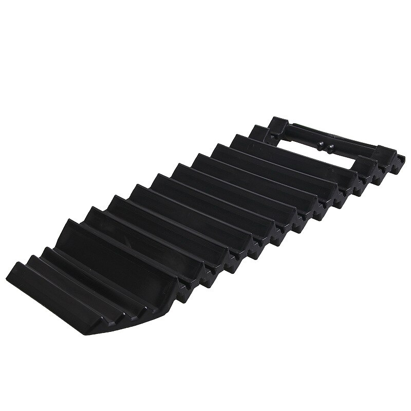 Portable Car Tire Skid Plate slip Pad Car Accessories Emergency Snow Shovel Self Help Mud Pit Trunk Tire Skid Plate