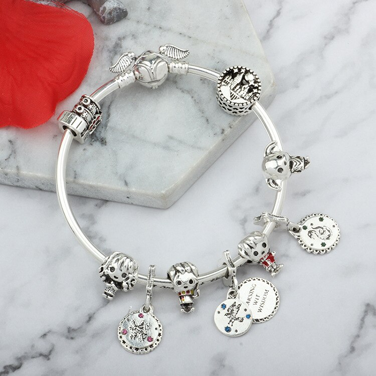 sterben töpfer Magie Armbinde Spielzeug Gehetzt Silber Metall Aktion Für Mädchen Geburtstag Weihnachten Pfanne Armreif