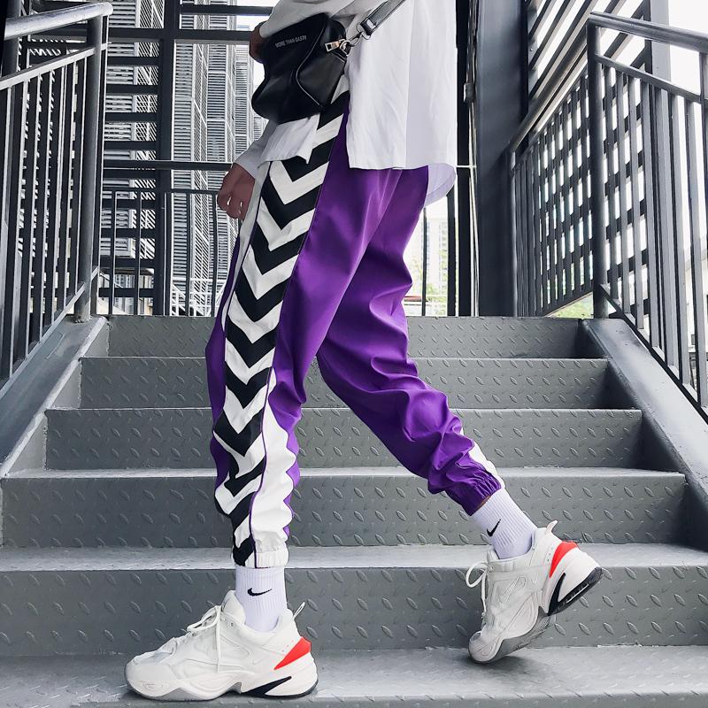 Violetit miesten collegehousut plus-koon rennot printtihousut hip hop vapaa-ajan liikkeen housut merkkikynät lenkkeilijät: Violetti / Xxxl