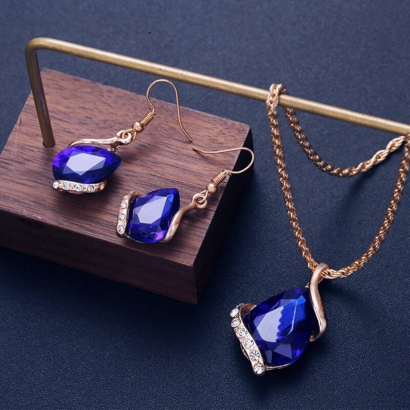 Afrikaanse Glamour Bruid Kleurrijke Kristallen Bruiloft Ketting Water Shape Hanger Stud Oorbellen Mode Vrouwen Sieraden Sets