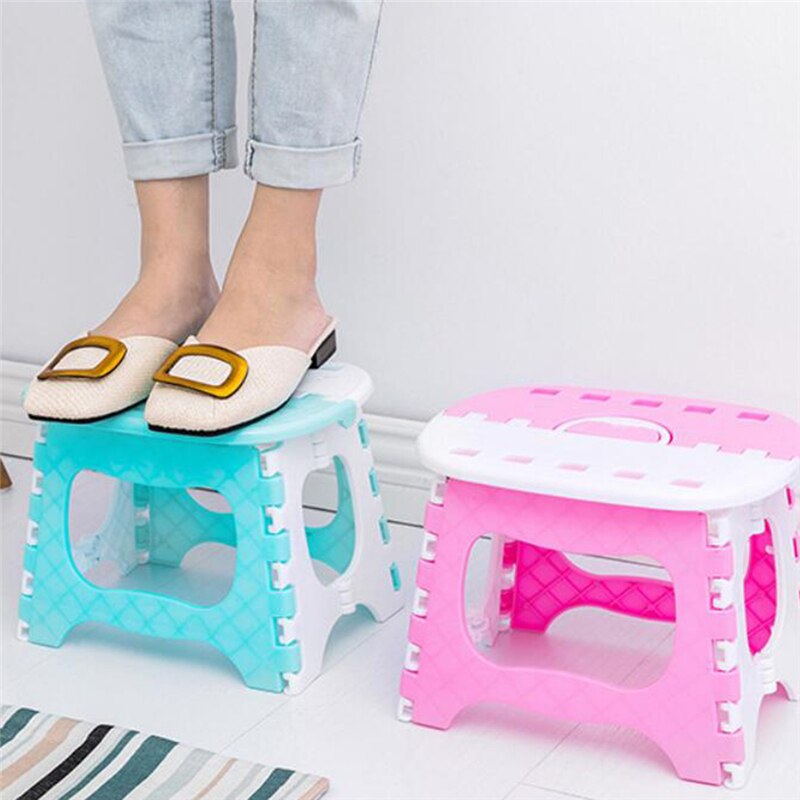 Tabouret pliant Camping chaise siège pour la pêche pratique en plastique Portable escabeau maison Train extérieur intérieur pliable chaise