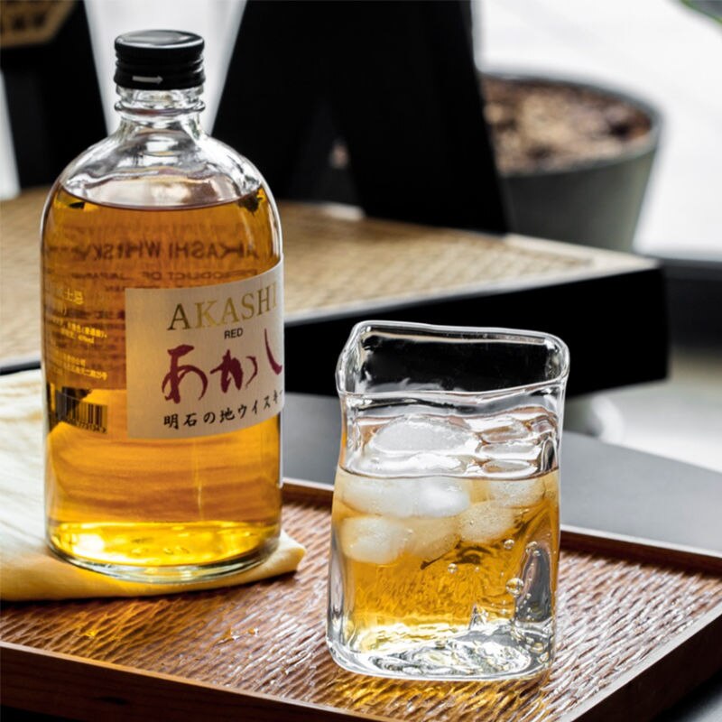Handgjord japansk whiskykonstverk vinkopp vindhållande slumpmässig modellering whiskyglas edo kazazumi