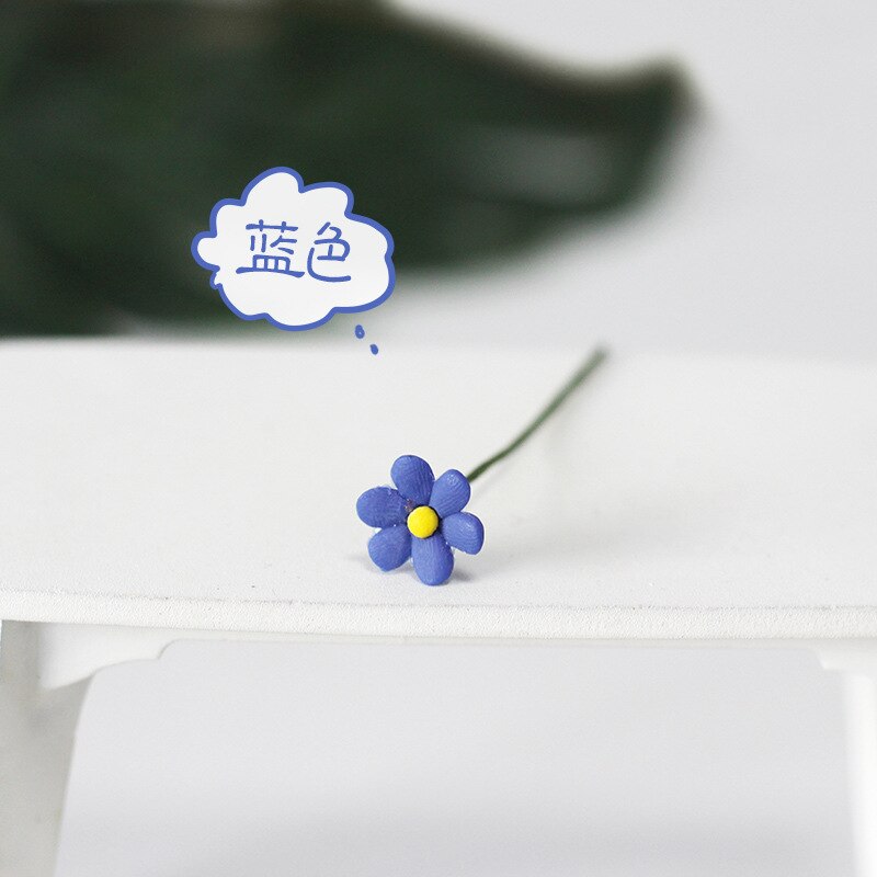 2pcs 1/12 Dollhouse Miniature Accessories Mini Resin Daisy Simulation Flower Model Toys for Doll House Decoration ob11: E 2pcs